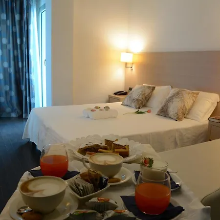 Baia Flaminia Otel 4*