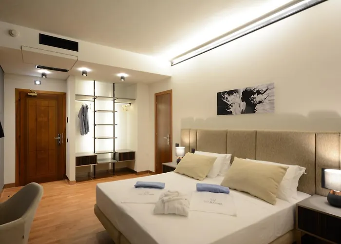 Baia Flaminia Hotel 4*