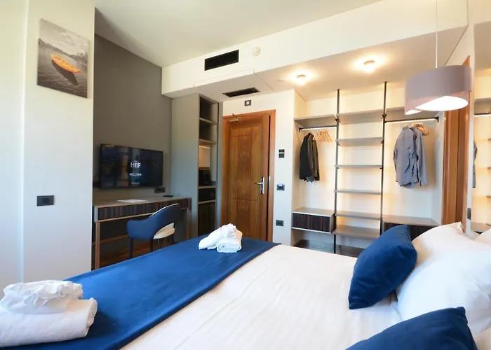 Hotell Baia Flaminia 4*